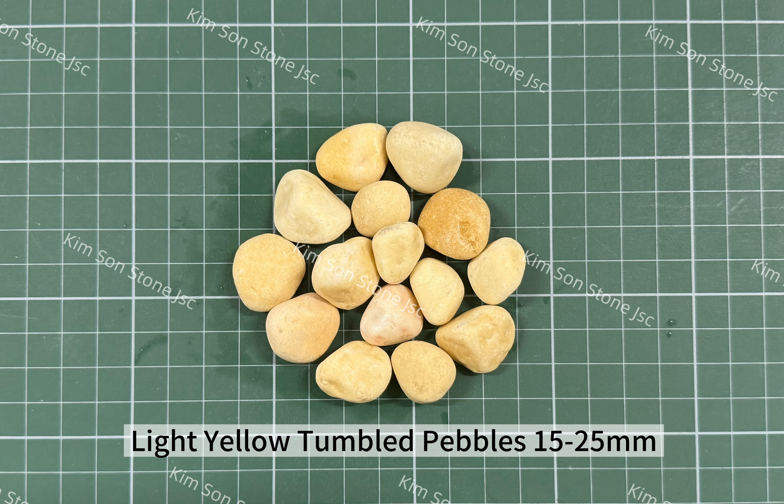 Light Yellow Tumbled Pebbles