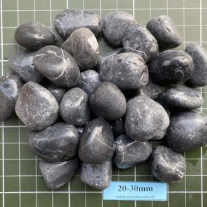 Black tumble pebbles