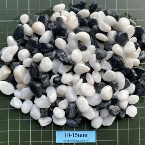 Mix tumbled pebble. 50% black- 50% white